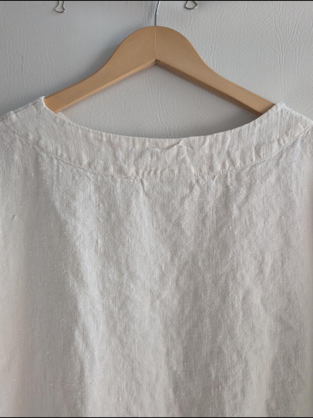 bryn Walker Cream Relaxed Linen Tunic Top - S - Picture 9 of 16